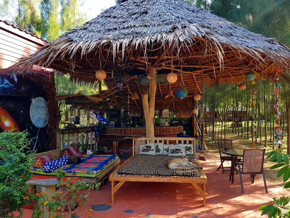 Slacklines Hostel Koh Lanta Luaran gambar