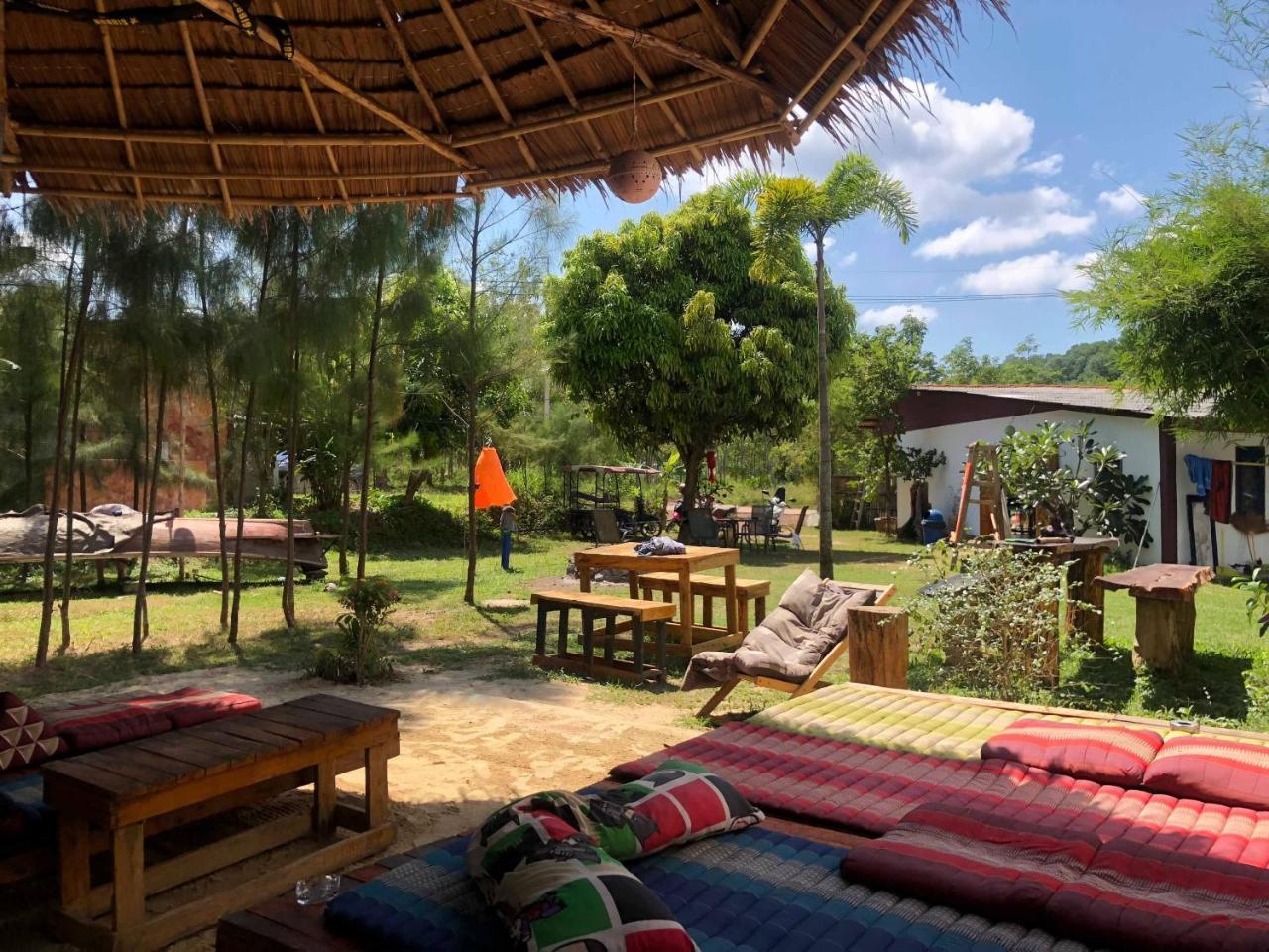 Slacklines Hostel Koh Lanta Luaran gambar